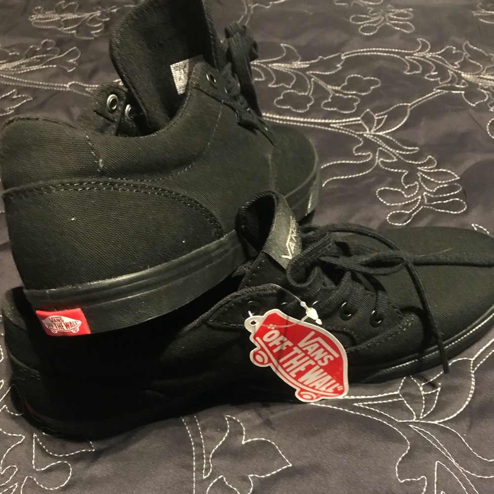 Womens Black Vans Brand New Size 9.5